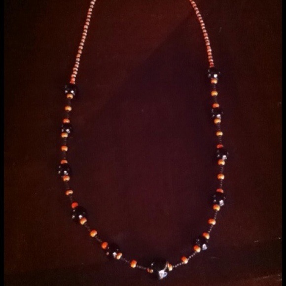HAND CRAFTED SF Giants Black & Orange Necklace Magnetic Clasp - Picture 2 of 3